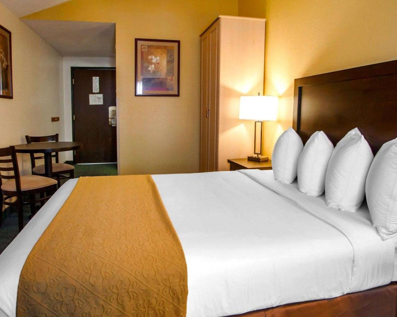 Quality Inn & Suites Springfield Dış mekan fotoğraf