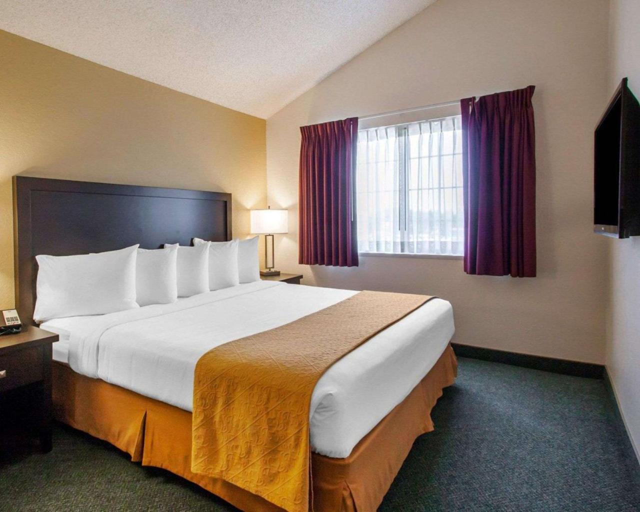 Quality Inn & Suites Springfield Dış mekan fotoğraf