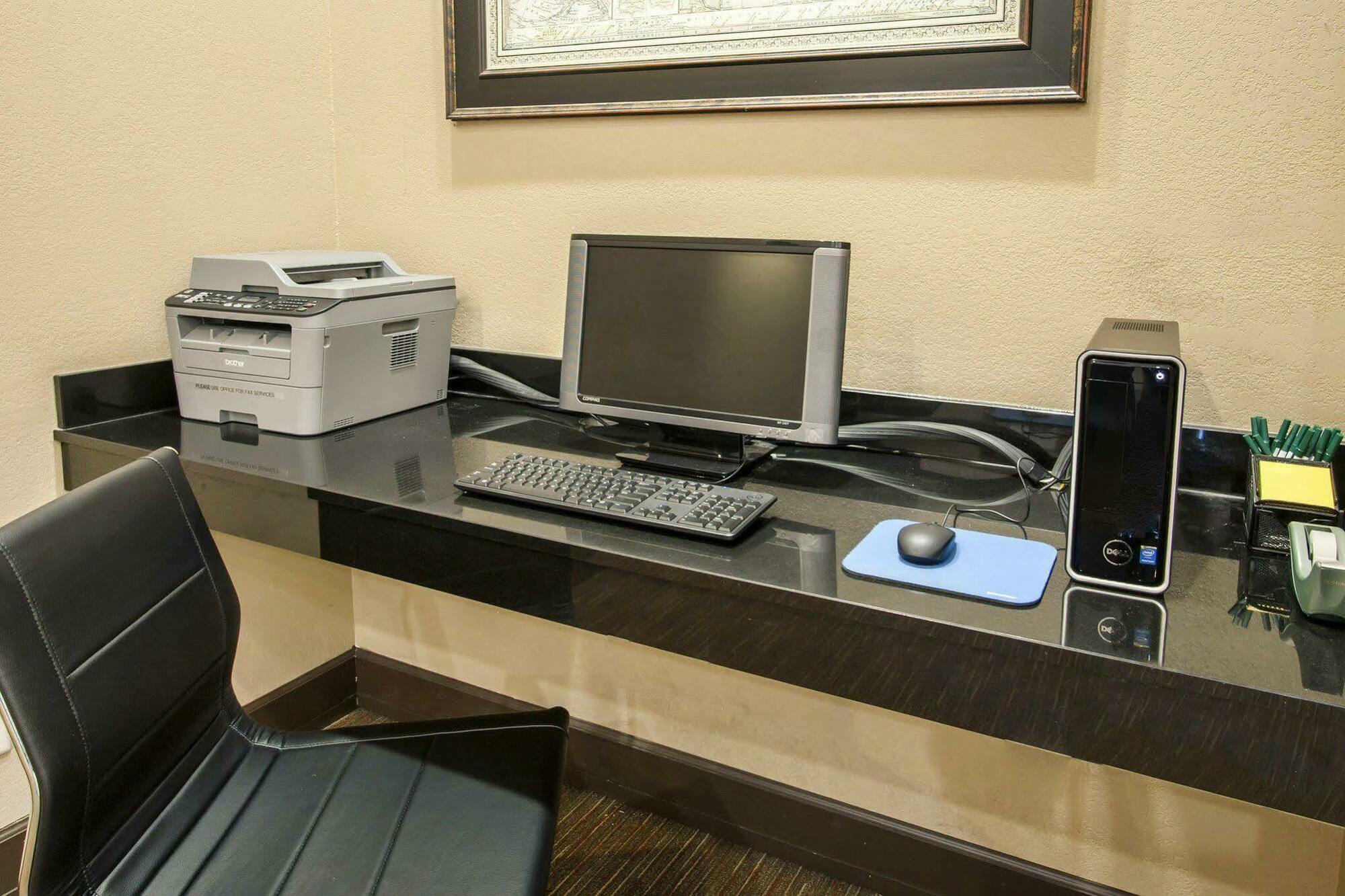 Quality Inn & Suites Springfield Dış mekan fotoğraf